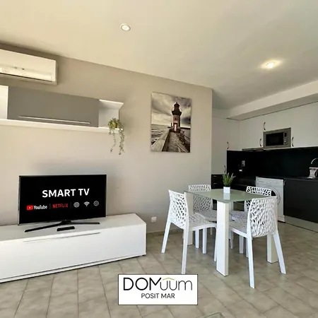 Domuum Holidays - Posit Mar